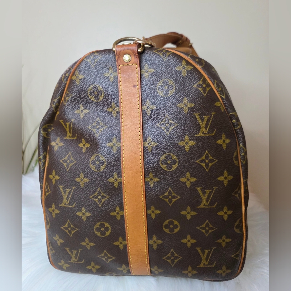❌SOLD❌ 🔥LV Bando 55🔥 - Picture 5 of 16